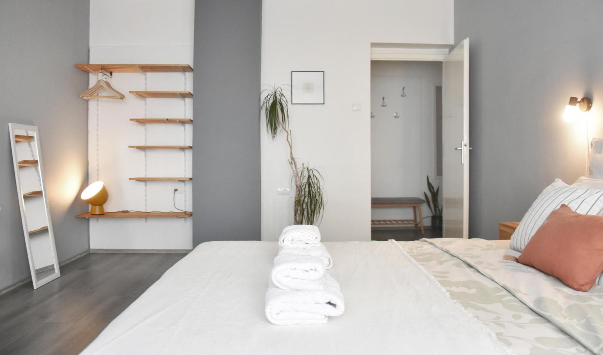 Pannonian Sailor Apartamento Novi Sad Exterior foto